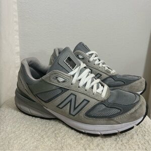 New Balance 990v5 Women’s Sneakers 8.5